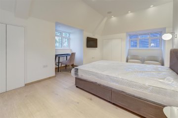 LINDEN LEA, HAMPSTEAD GARDEN SUBURB, N2 N2 0RF